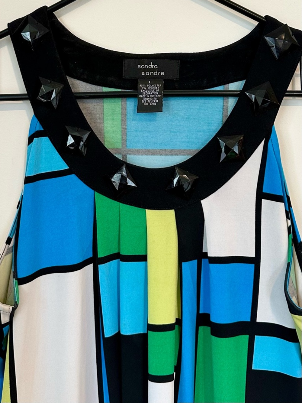 Sandra & Andre Blue & Green Geometric Sleeveless Tank with Black Bead Trim - L - Picture 3 of 6